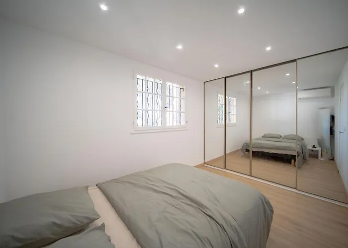 Hameau Des Pins Apartment